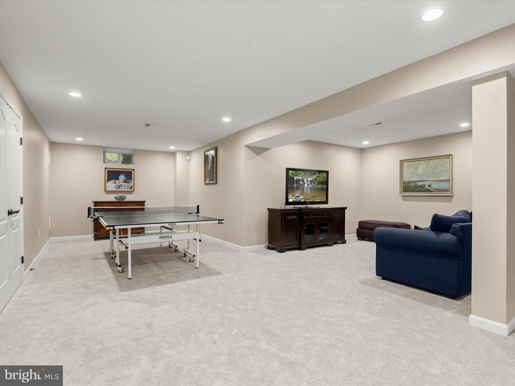 15300 DOE HILL COURT