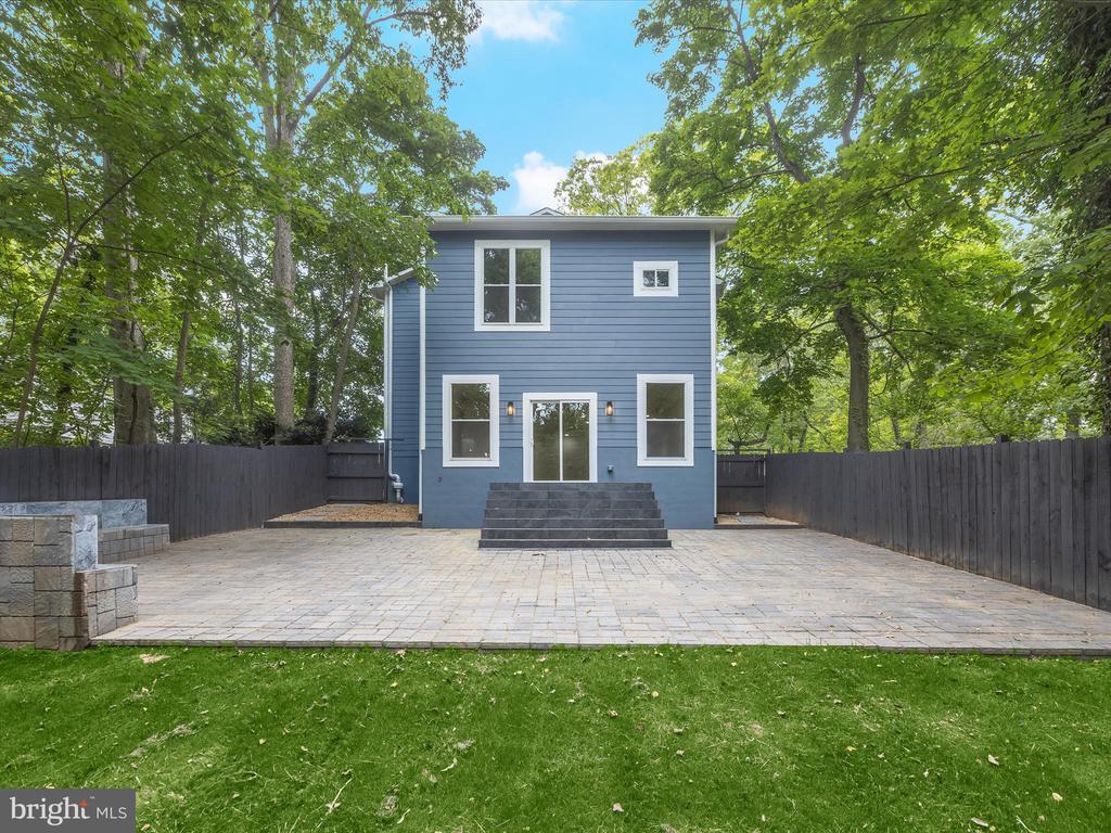 10019 GUILFORD RD