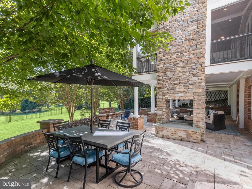 3583 WILLOW BIRCH DR