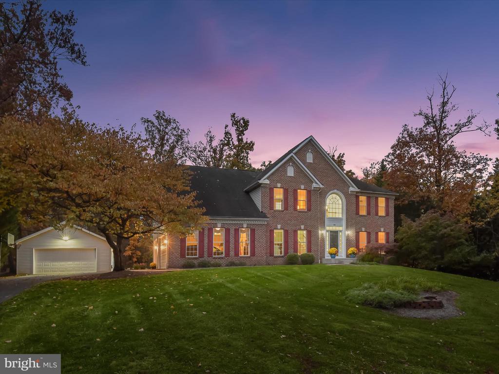 1941 SYCAMORE SPRING CT