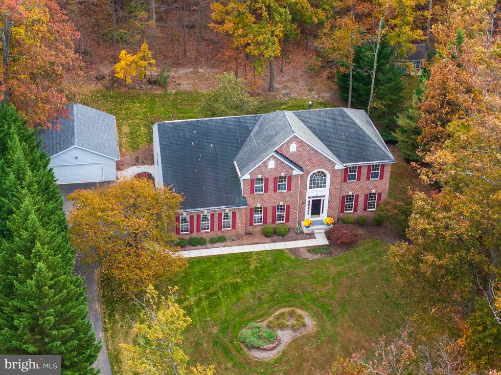 1941 SYCAMORE SPRING CT