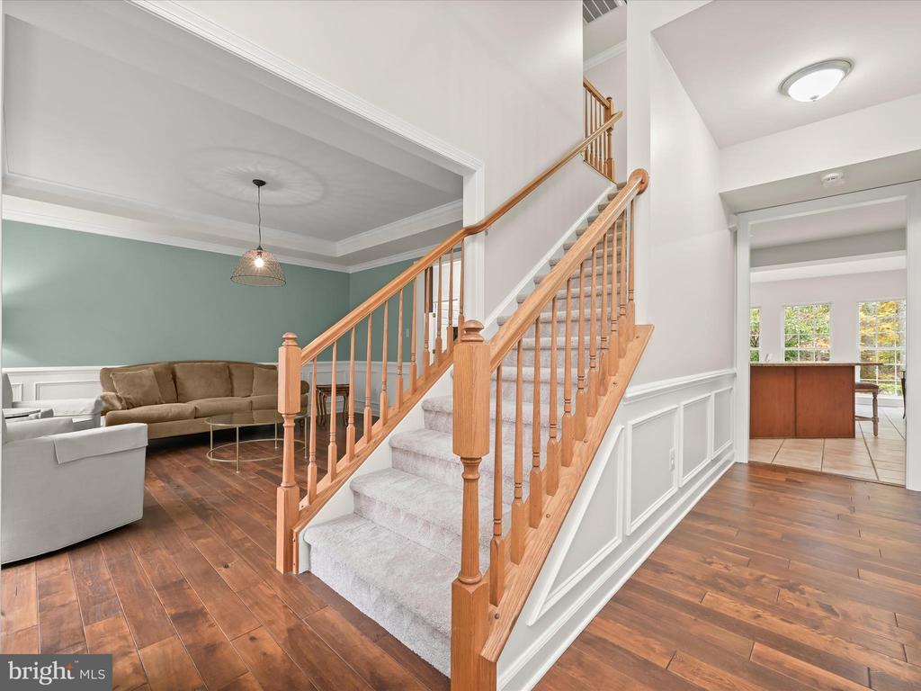 1941 SYCAMORE SPRING CT