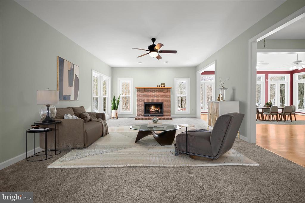 7128 CRABBURY COURT