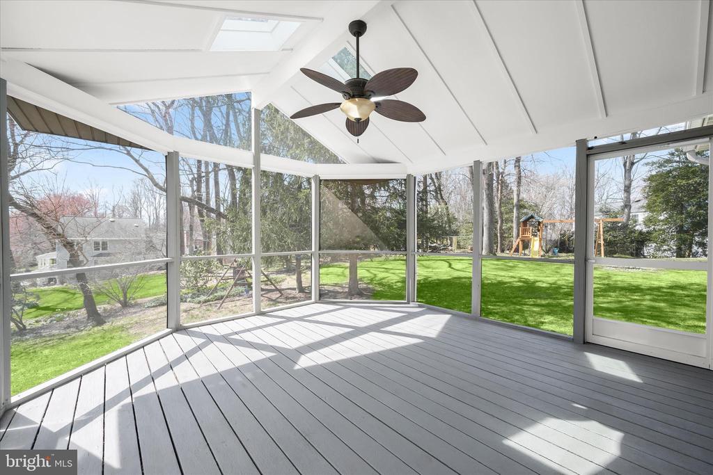 4034 WHITE STAR WAY