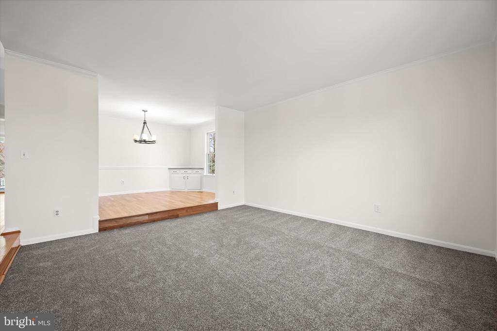 4034 WHITE STAR WAY