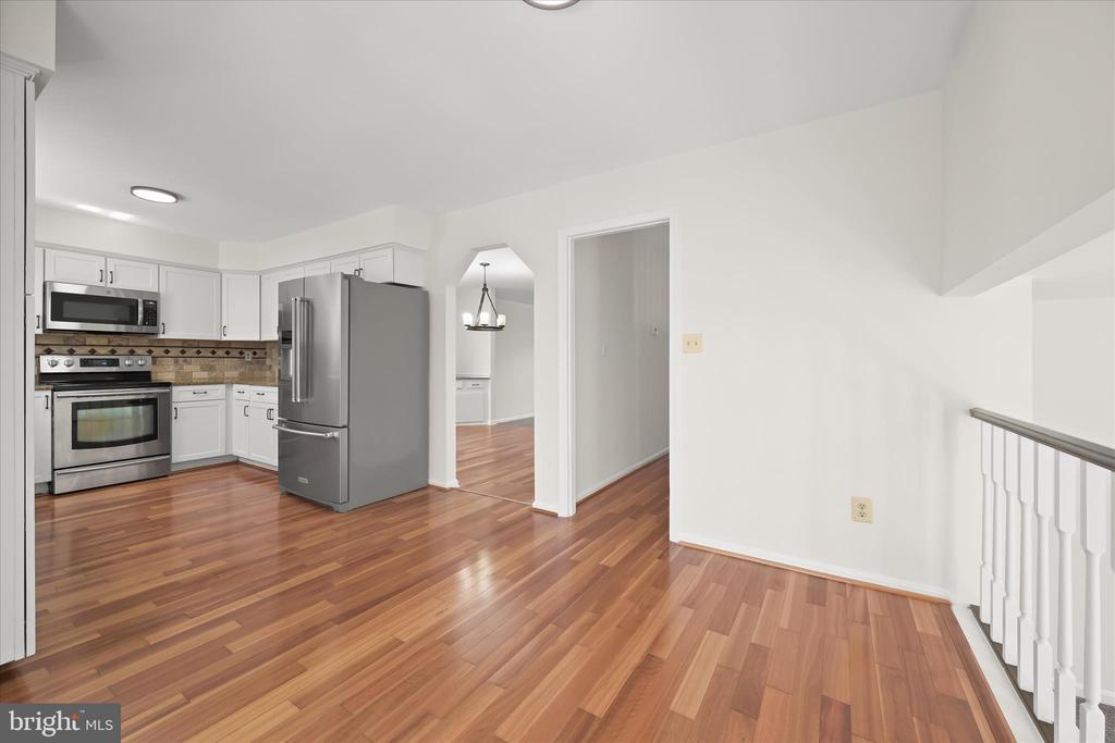 4034 WHITE STAR WAY