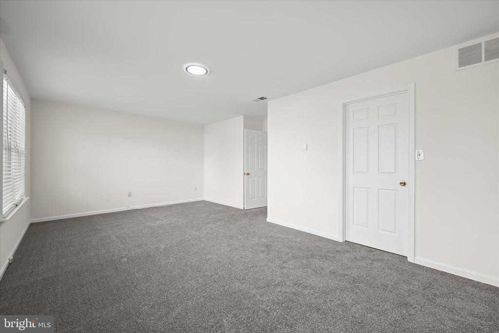 4034 WHITE STAR WAY
