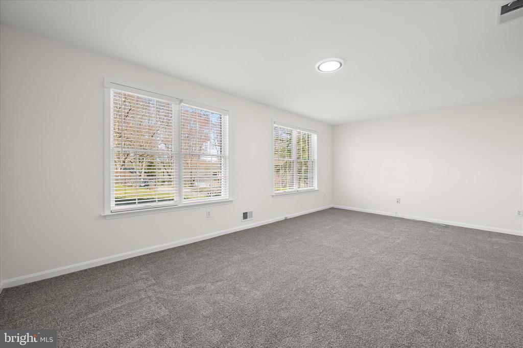 4034 WHITE STAR WAY