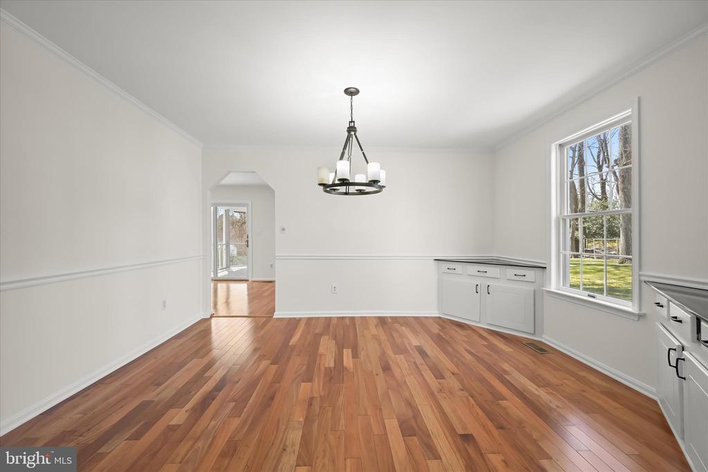 4034 WHITE STAR WAY