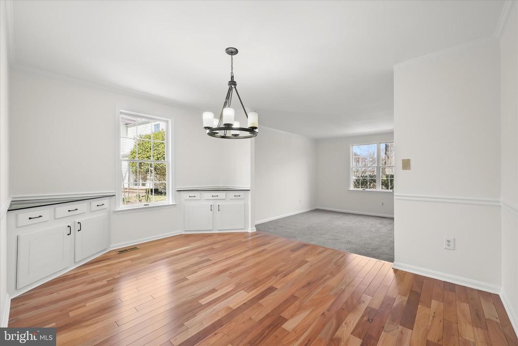 4034 WHITE STAR WAY