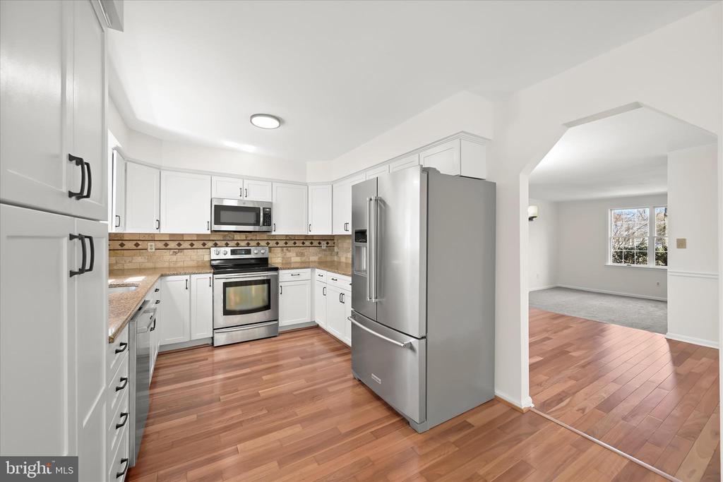 4034 WHITE STAR WAY