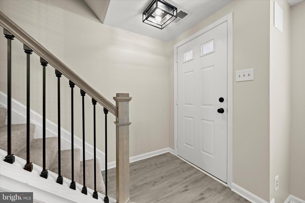 4850 DORSEY HALL DRIVE Unit: 8