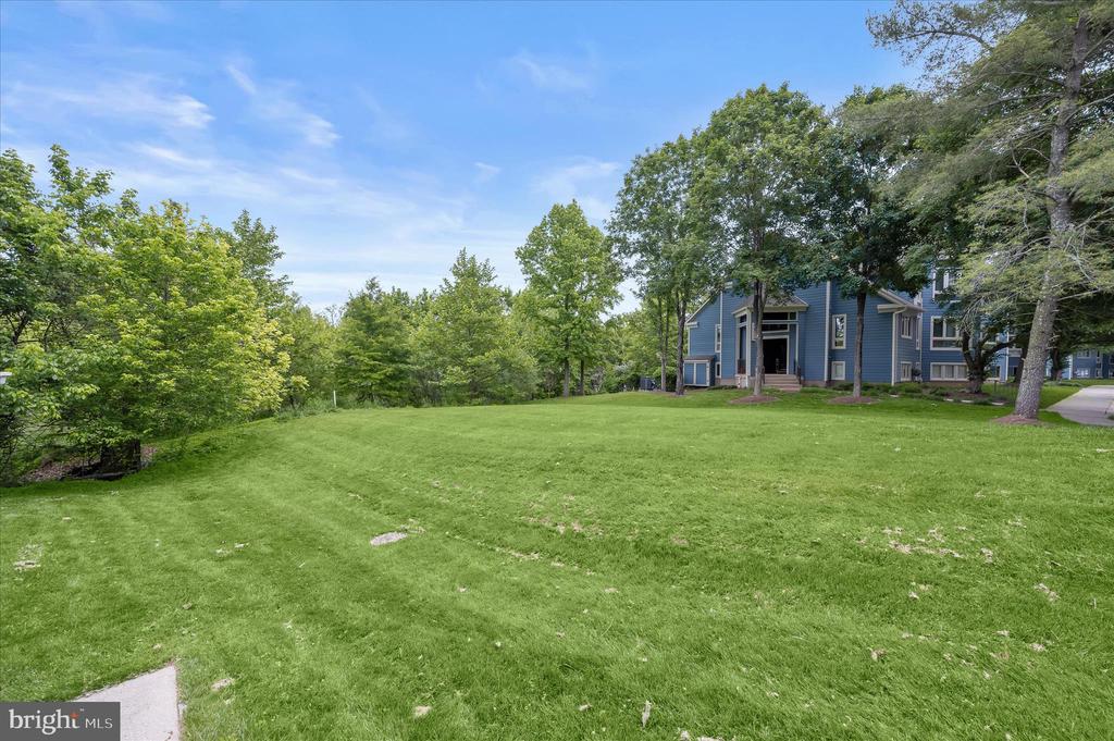 4850 DORSEY HALL DRIVE Unit: 8