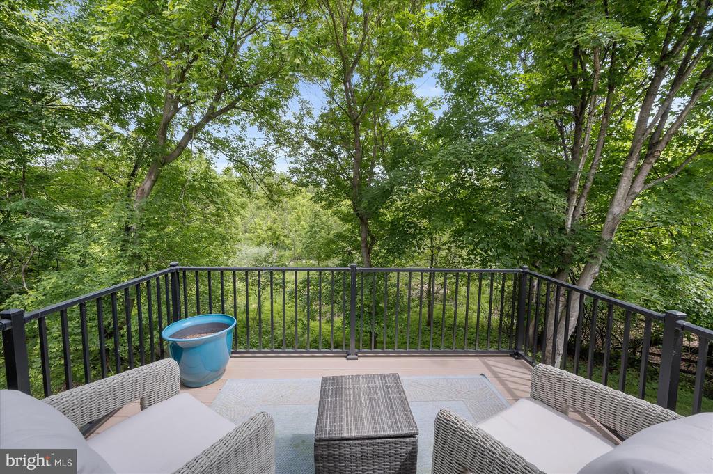 4850 DORSEY HALL DRIVE Unit: 8