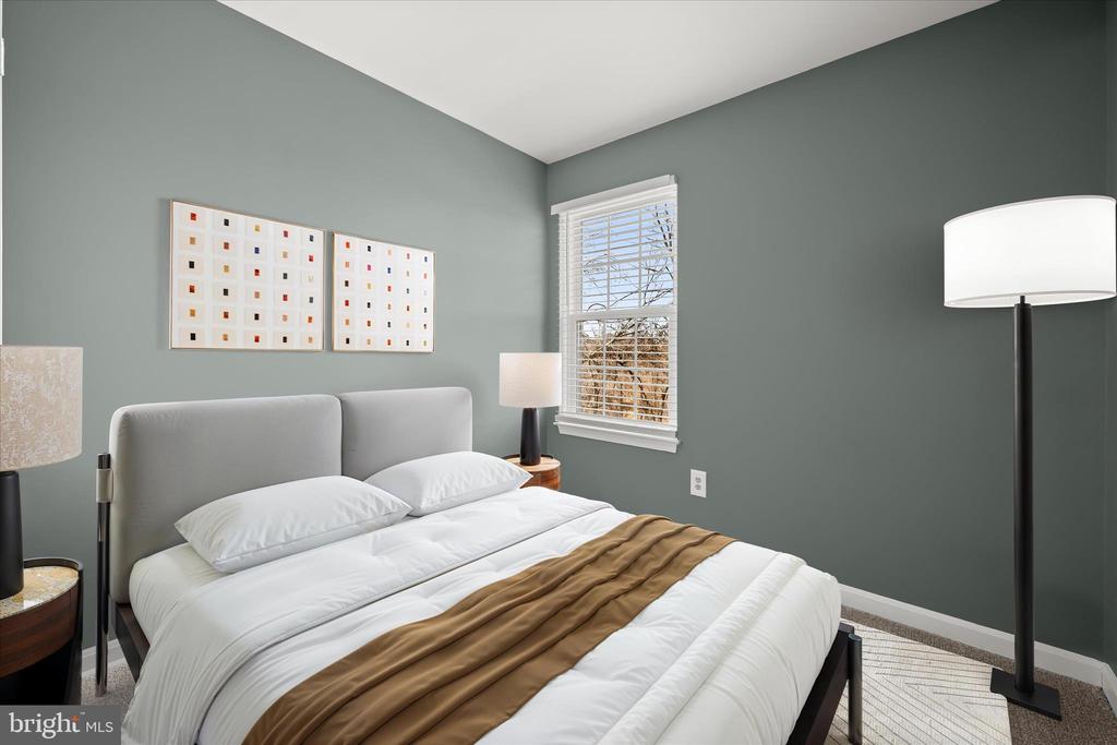 4850 DORSEY HALL DRIVE Unit: 8