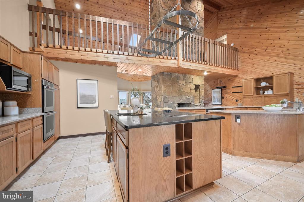 13304 RIDGEWOOD DRIVE