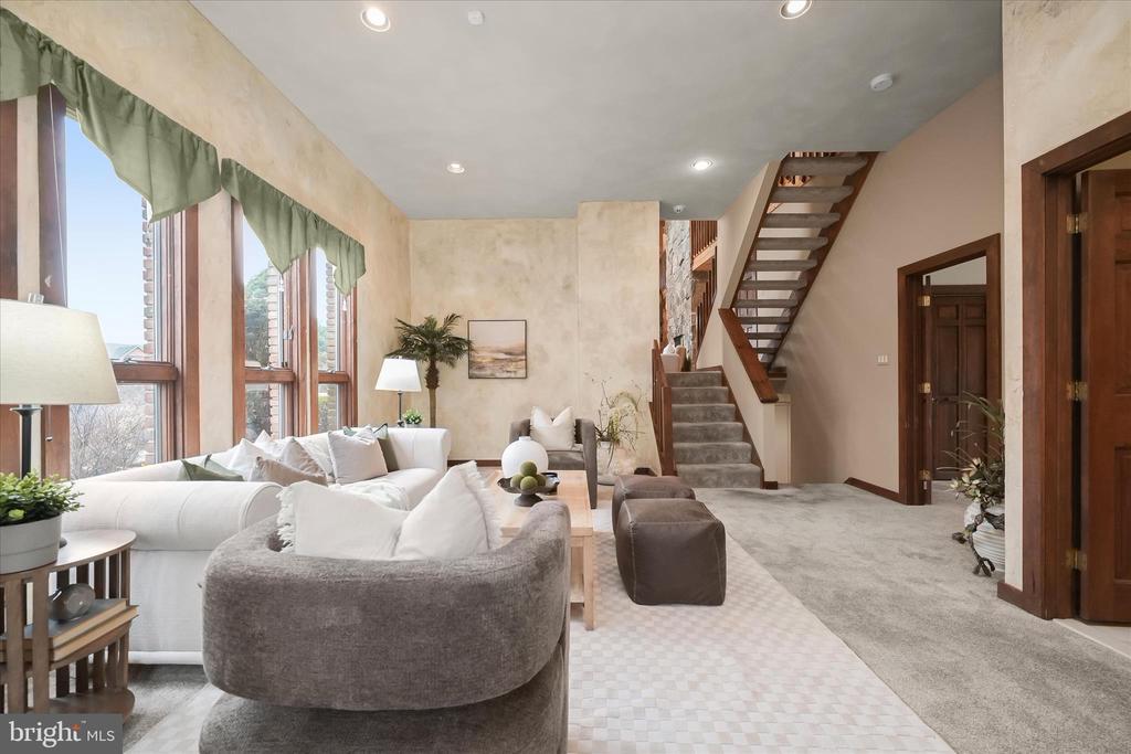 13304 RIDGEWOOD DRIVE