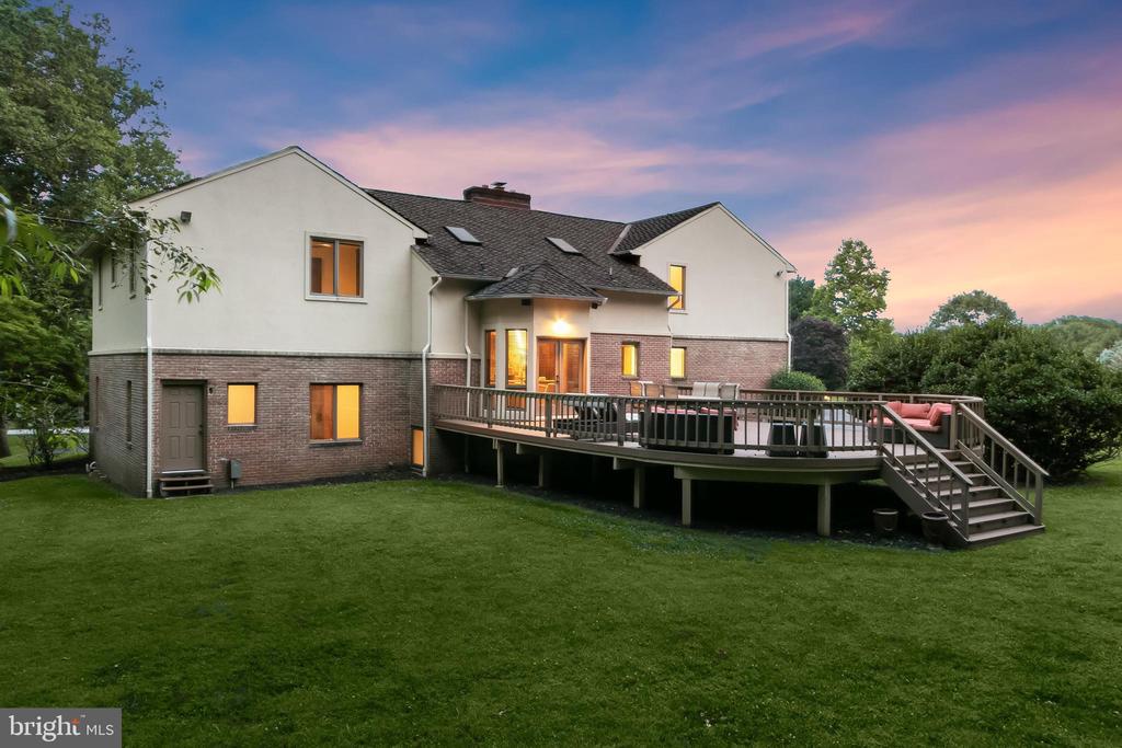 13304 RIDGEWOOD DRIVE