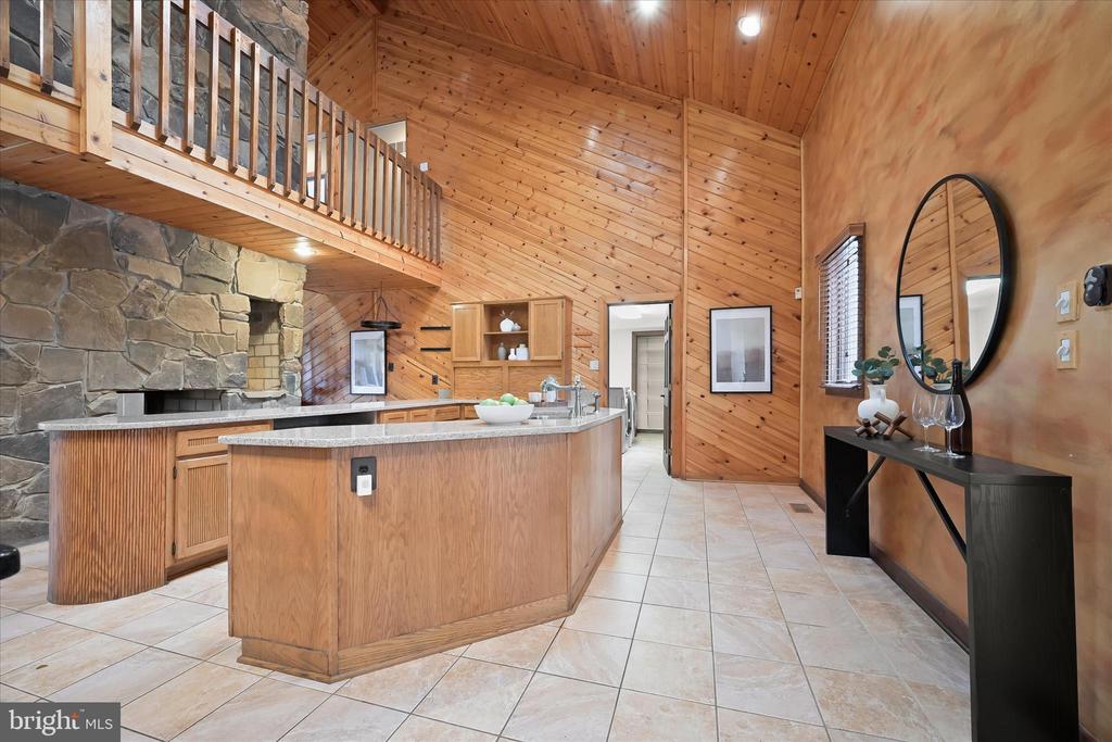 13304 RIDGEWOOD DRIVE