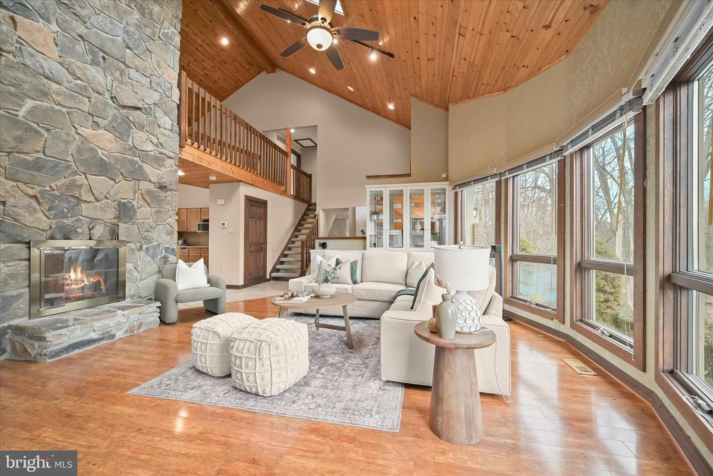 13304 RIDGEWOOD DRIVE