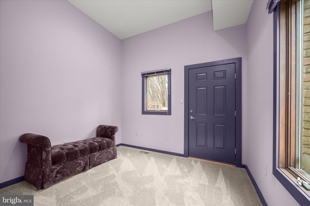 13304 RIDGEWOOD DRIVE