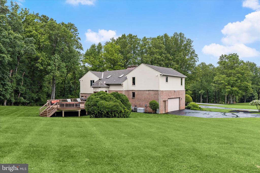 13304 RIDGEWOOD DRIVE