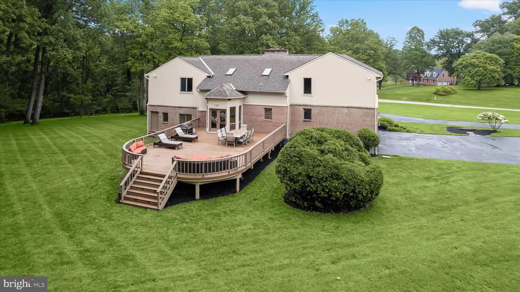 13304 RIDGEWOOD DRIVE