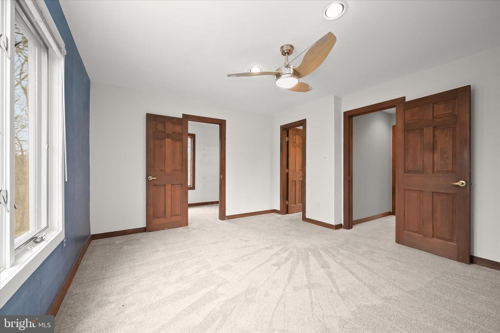 13304 RIDGEWOOD DRIVE