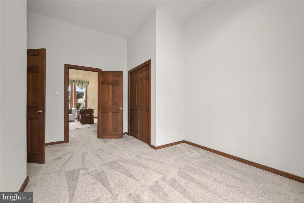13304 RIDGEWOOD DRIVE