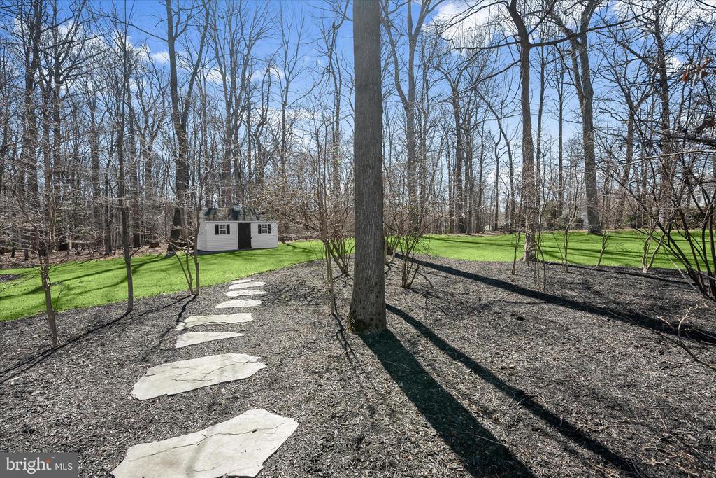 16905 OLD SAWMILL RD