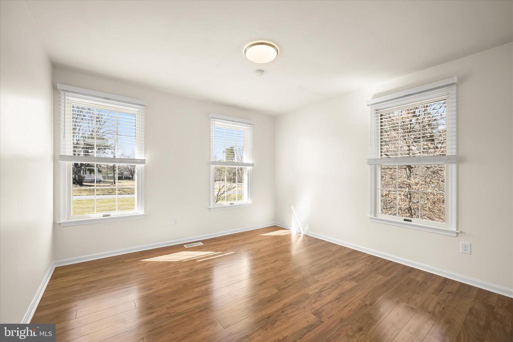 14586 MACCLINTOCK DRIVE