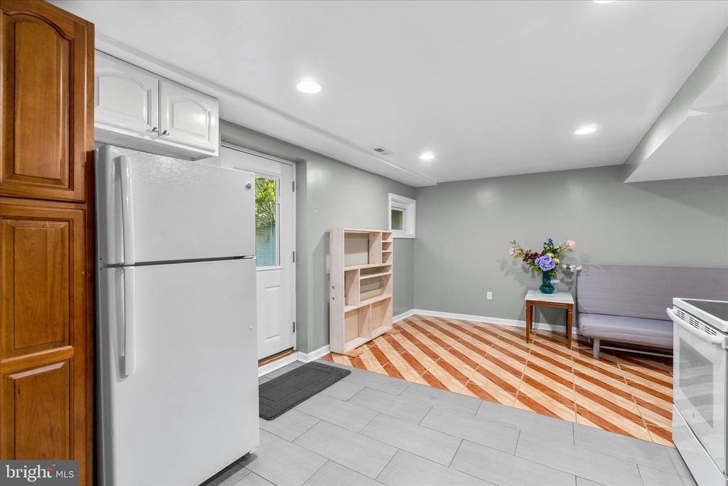 1625 OLD ANNAPOLIS RD