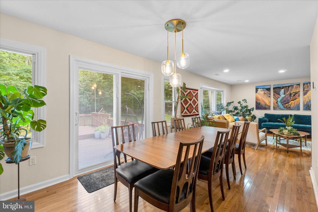 1625 OLD ANNAPOLIS RD