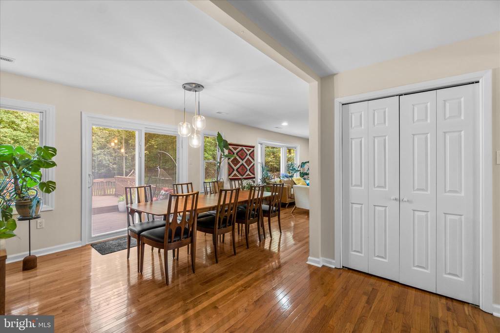 1625 OLD ANNAPOLIS RD