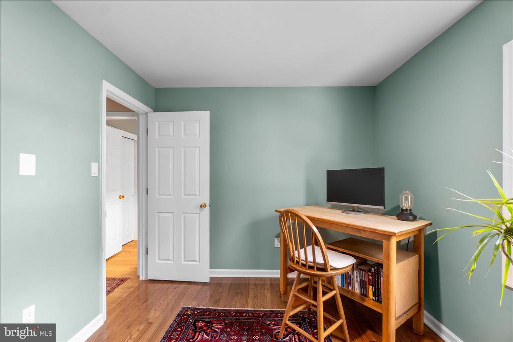 1625 OLD ANNAPOLIS RD