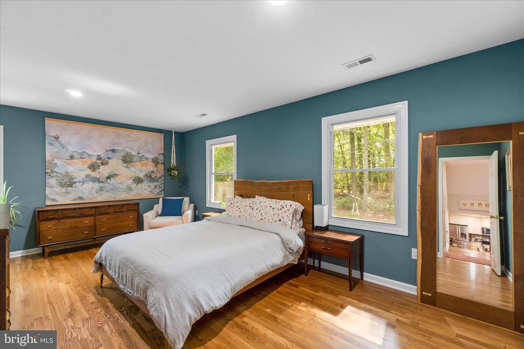 1625 OLD ANNAPOLIS RD