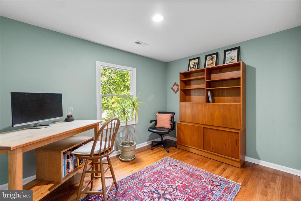 1625 OLD ANNAPOLIS RD