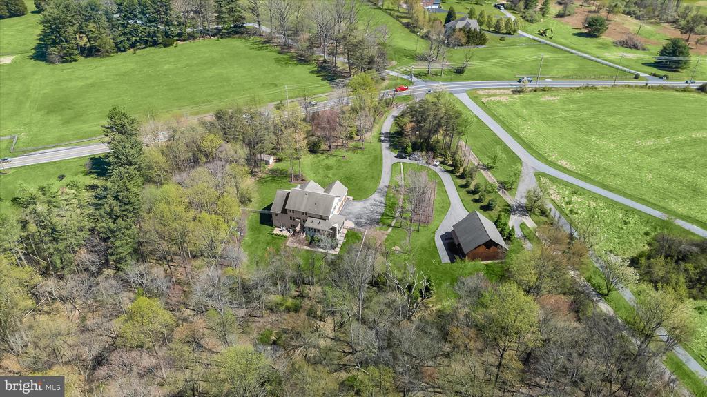 960 Hoods Mill Rd