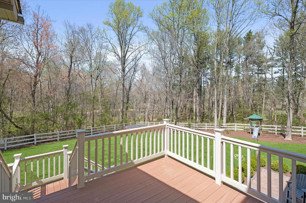 960 Hoods Mill Rd