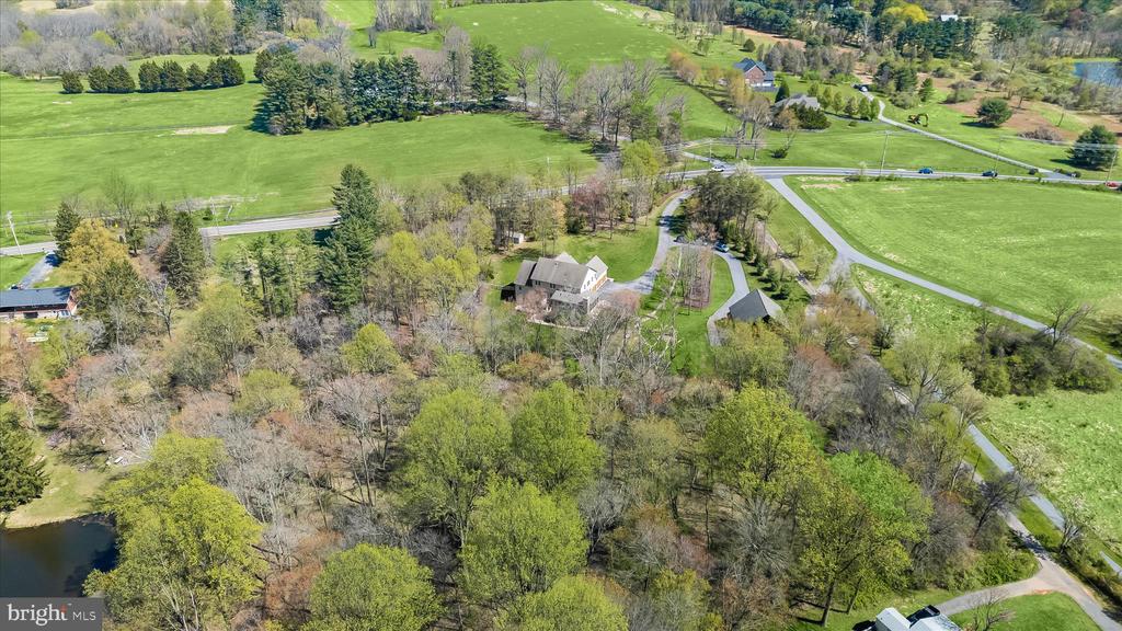 960 Hoods Mill Rd