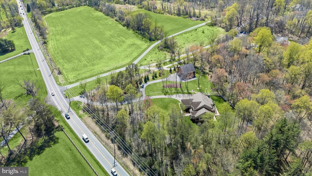 960 Hoods Mill Rd