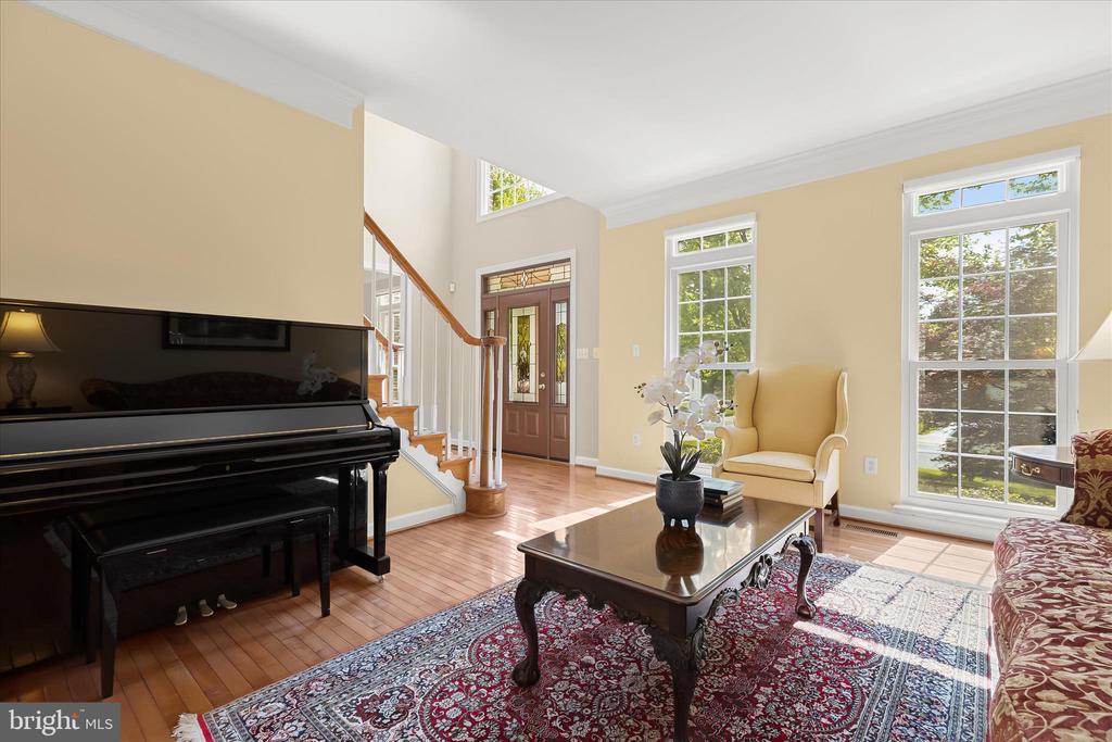 7184 COLLINGWOOD COURT