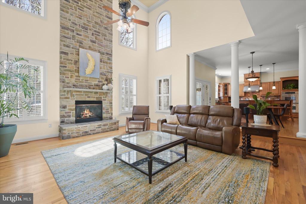 7016 MEANDERING STREAM WAY