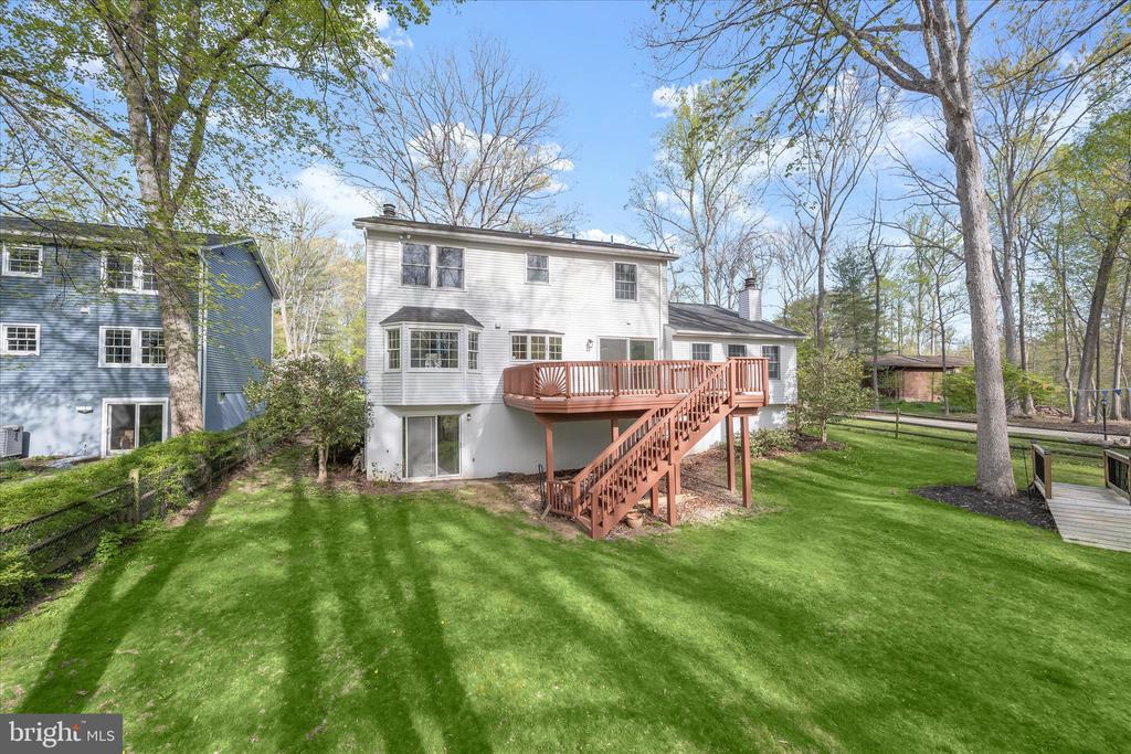 10428 SCHOOLMASTER PL