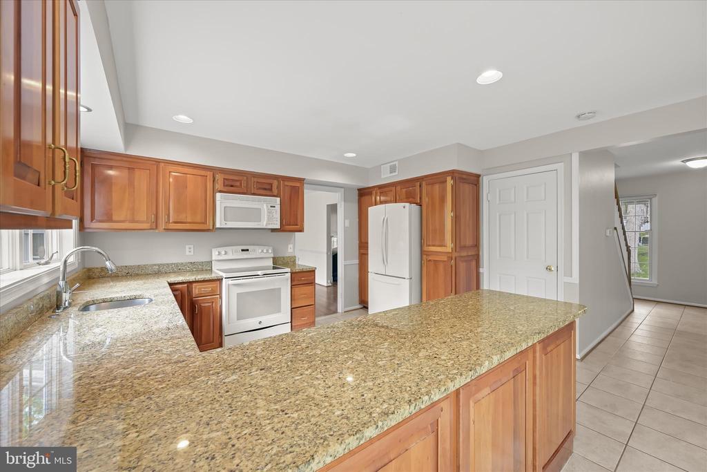 10428 SCHOOLMASTER PL