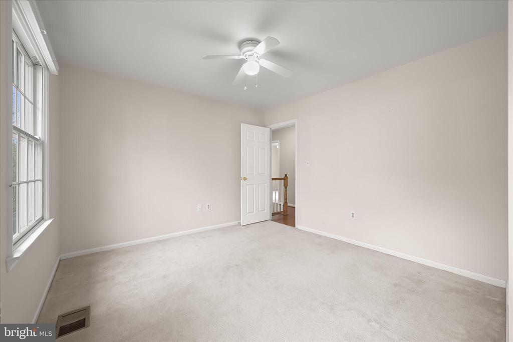 10428 SCHOOLMASTER PL