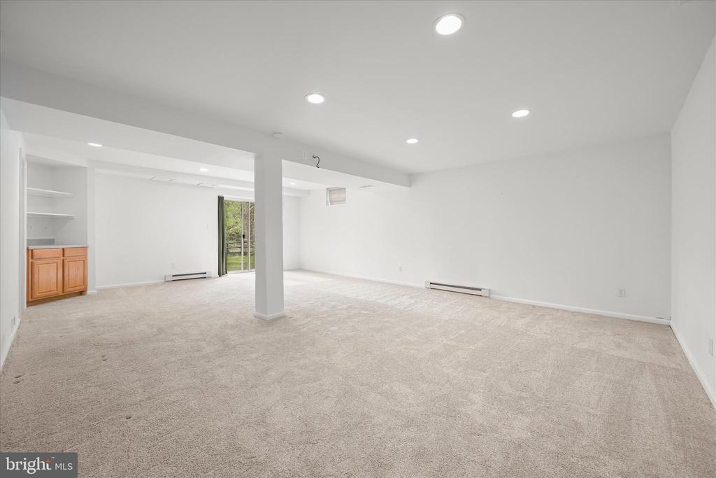 10428 SCHOOLMASTER PL