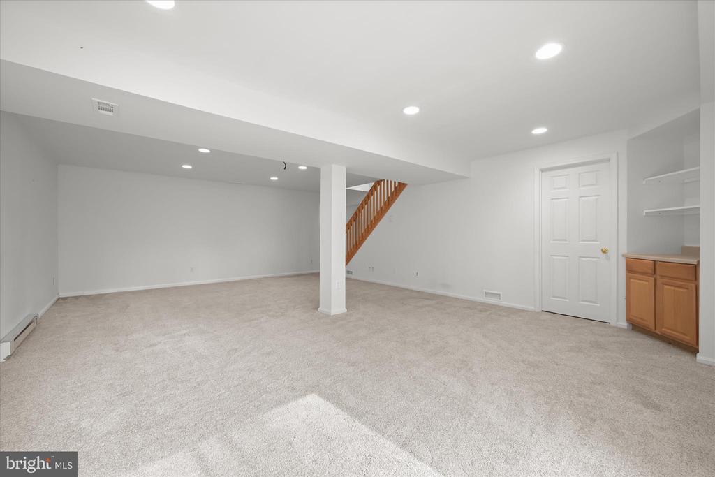 10428 SCHOOLMASTER PL