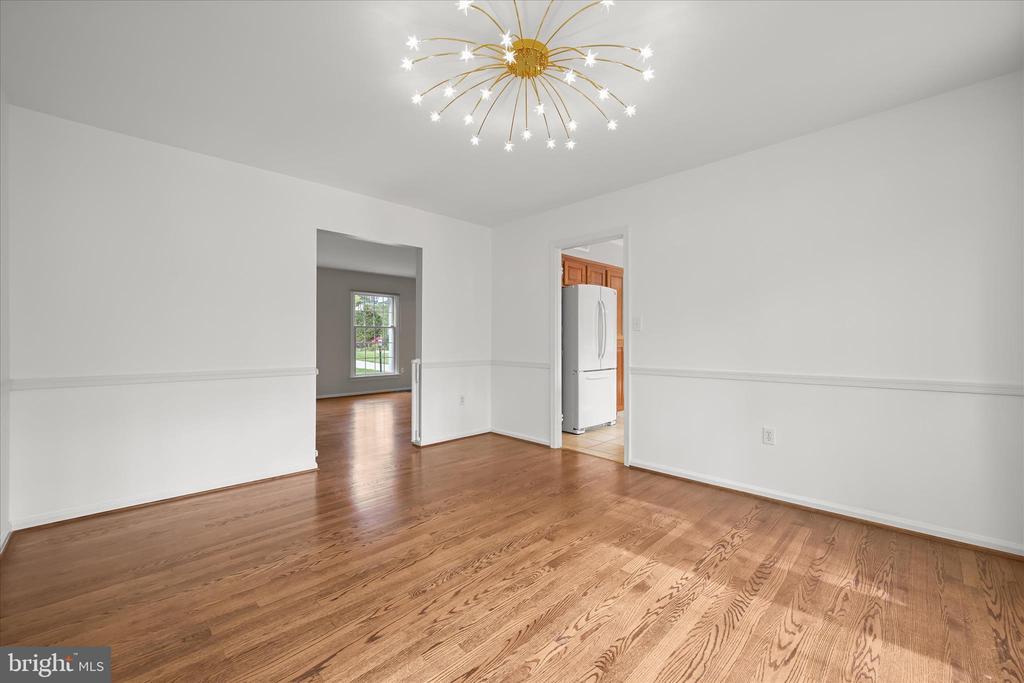 10428 SCHOOLMASTER PL