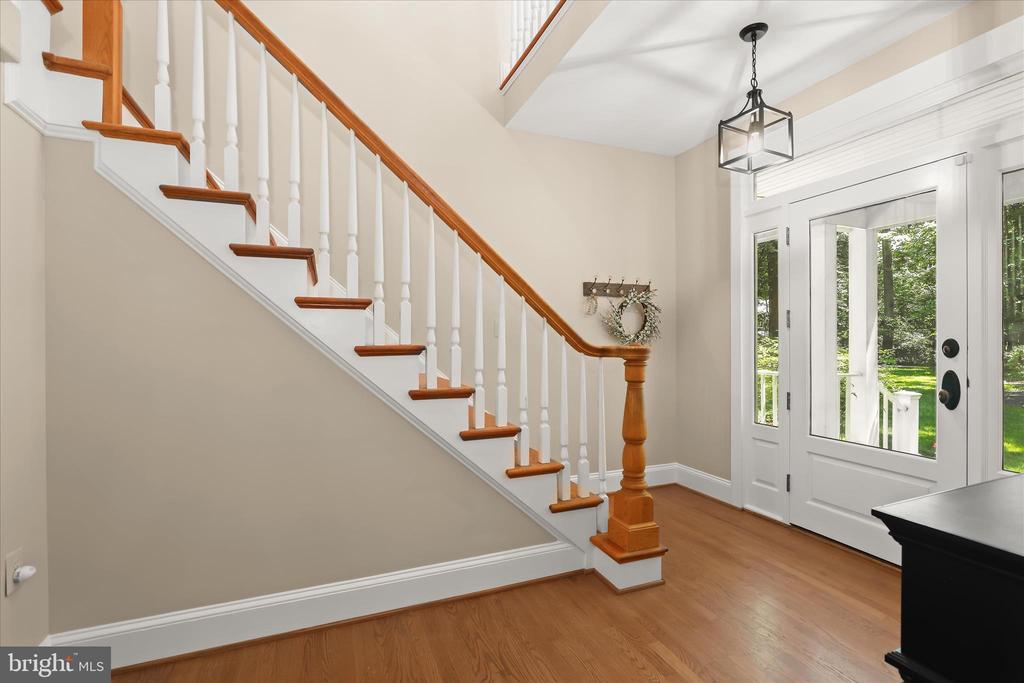 2846 SHADOW ROLL COURT